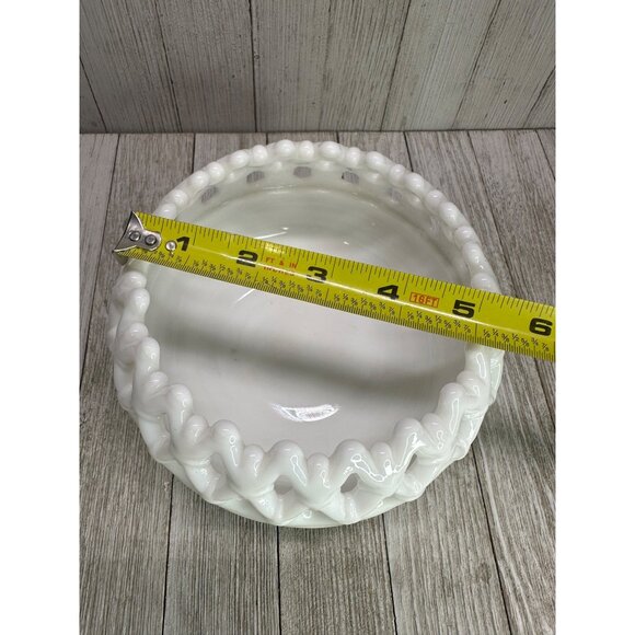 Vtg Westmoreland Milk Glass Bowl Doric Pattern Lacy Lattice Edge 4" Tall 5.5"Dia - Picture 4 of 6